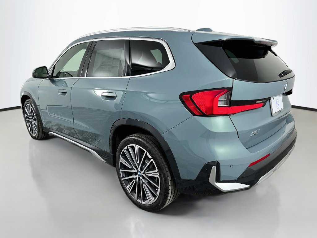 New 2027 BMW X1 xDrive28i w/ Technology Package AWD/4WD image 7