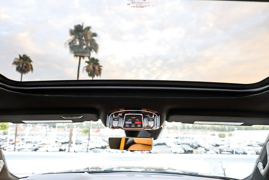 New 2026 Jeep Grand Wagoneer Summit AWD/4WD image 18