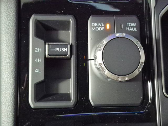 New 2026 Toyota Tundra Limited AWD/4WD image 18