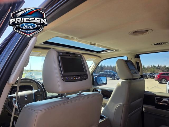 Used 2017 Lincoln Navigator L Select AWD/4WD image 24