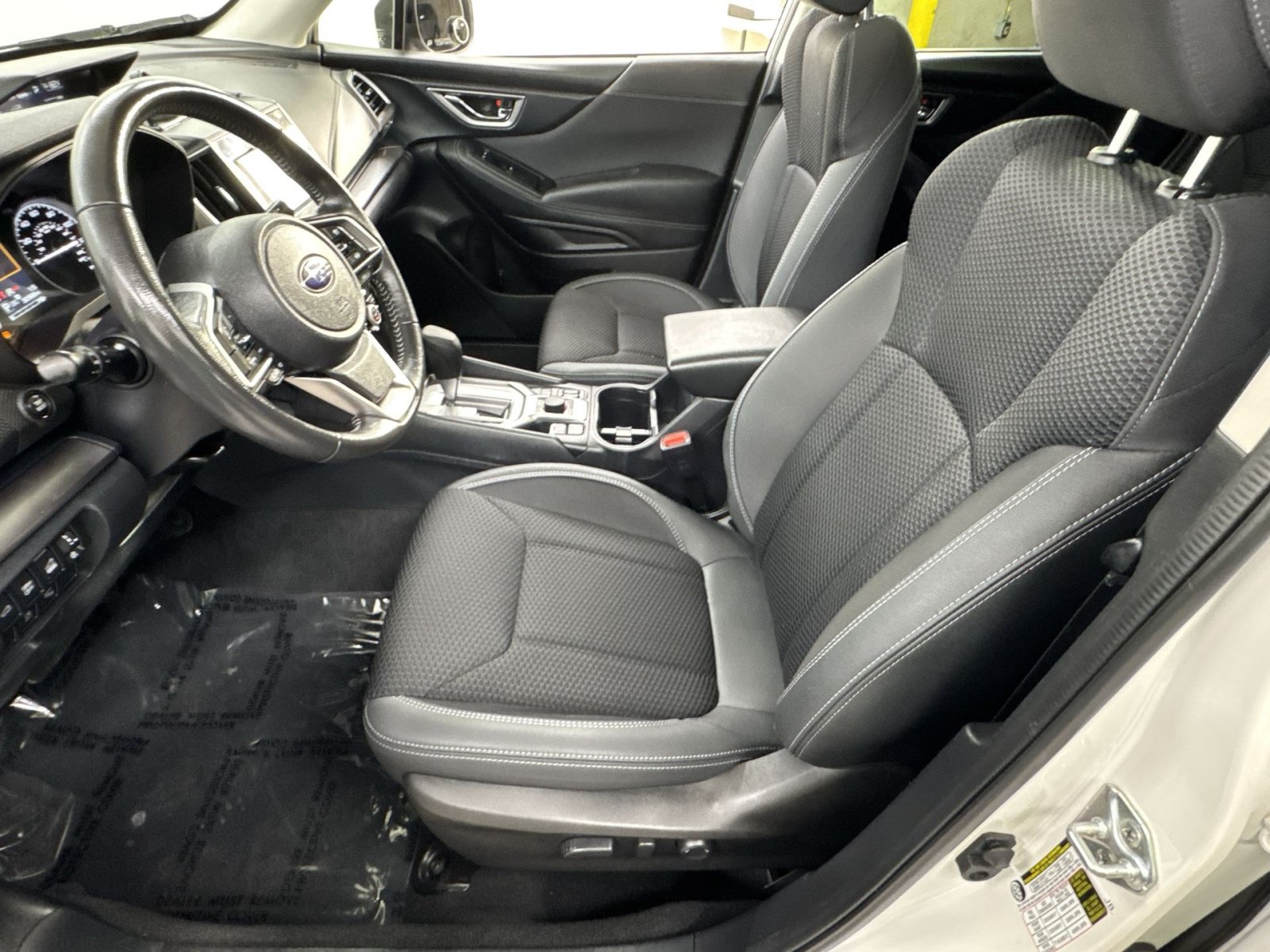 Used 2022 Subaru Forester Premium AWD/4WD image 16