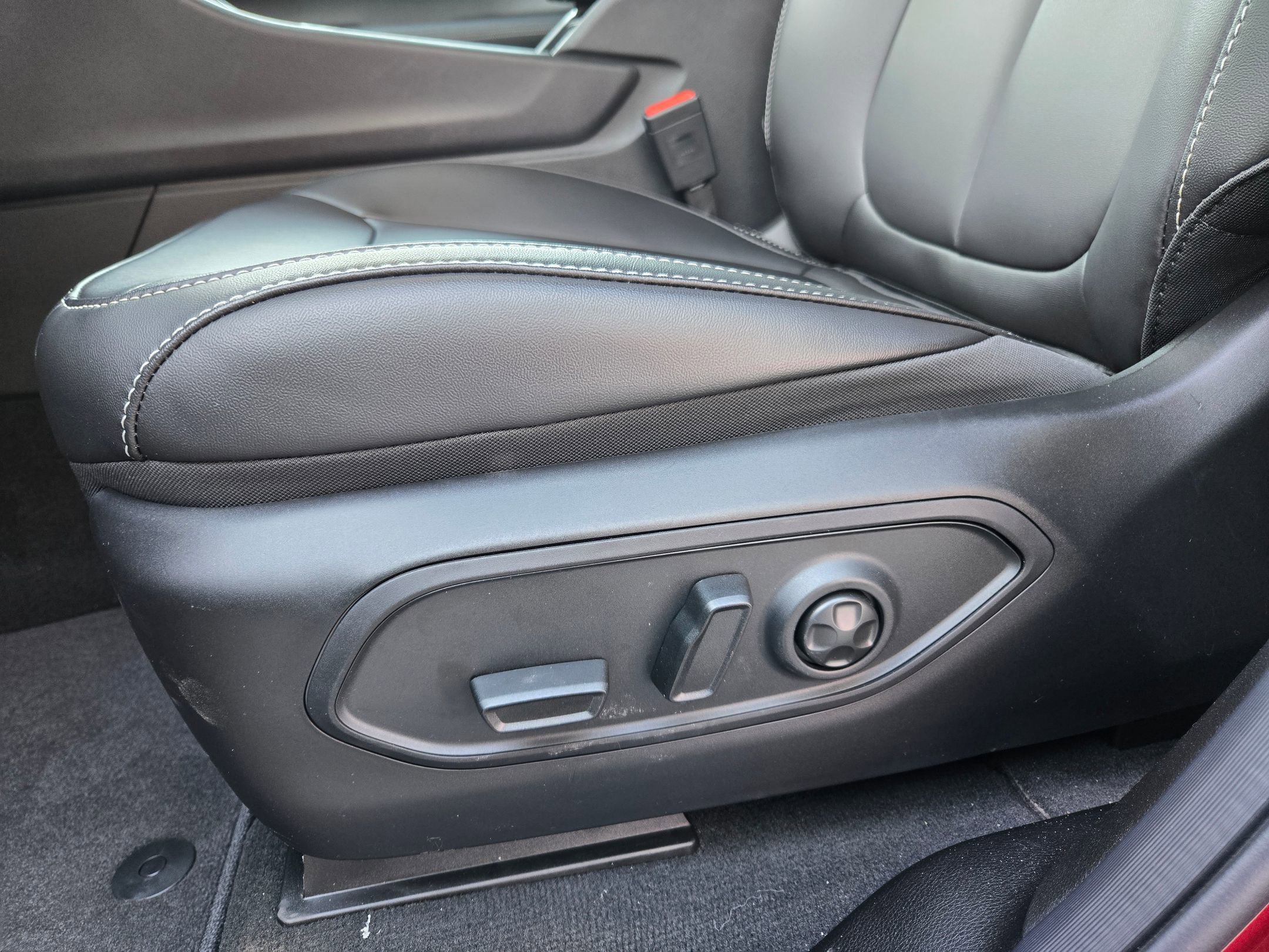 New 2026 Jeep Grand Cherokee Limited w/ Limited Altitude Package image 20