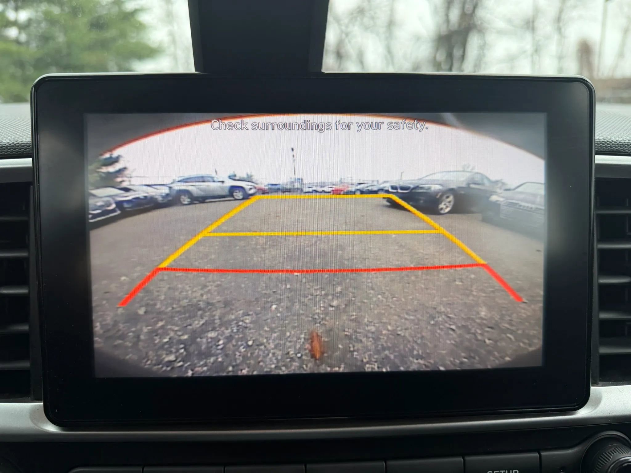 Used 2020 Hyundai Venue SE FWD image 25