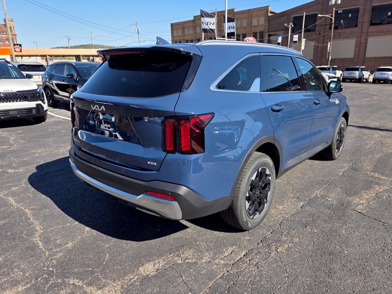 New 2026 Kia Sorento S AWD/4WD image 7