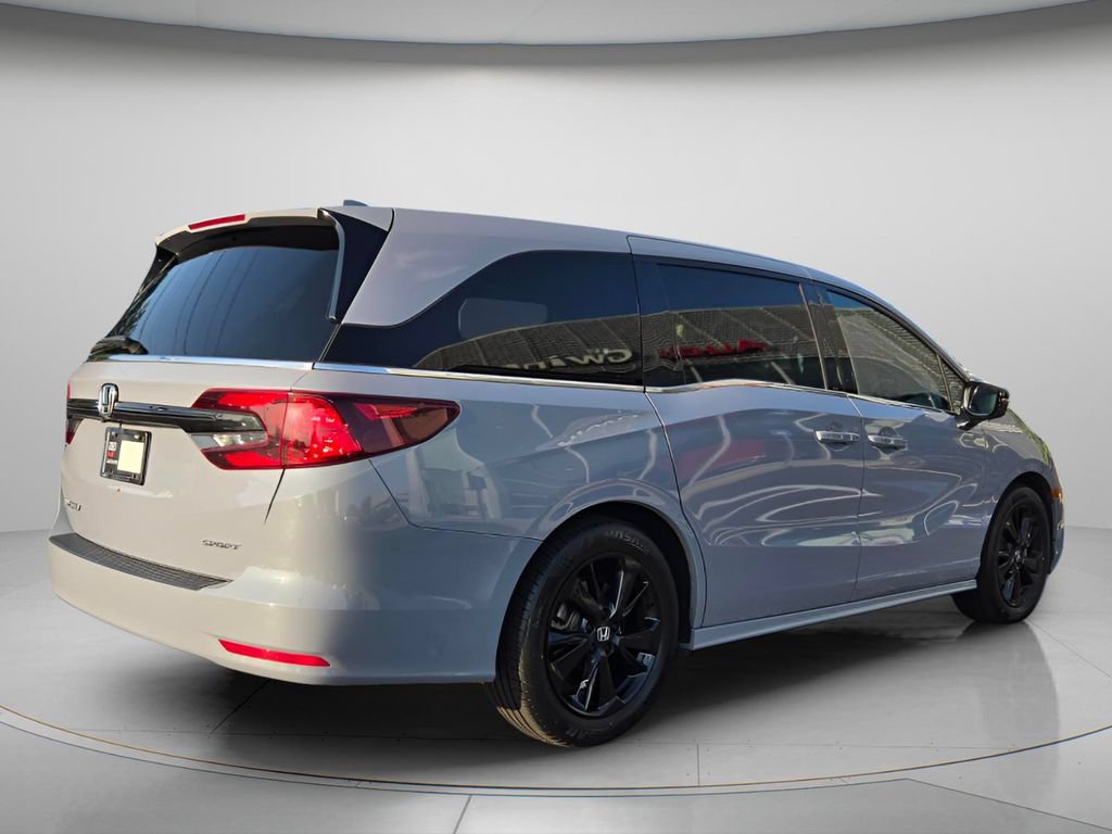 Used 2023 Honda Odyssey Sport image 7