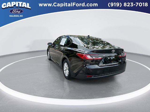Used 2025 Toyota Camry LE FWD image 6