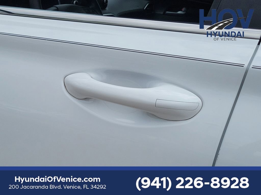 Certified 2023 Hyundai Santa Fe SE AWD/4WD image 14