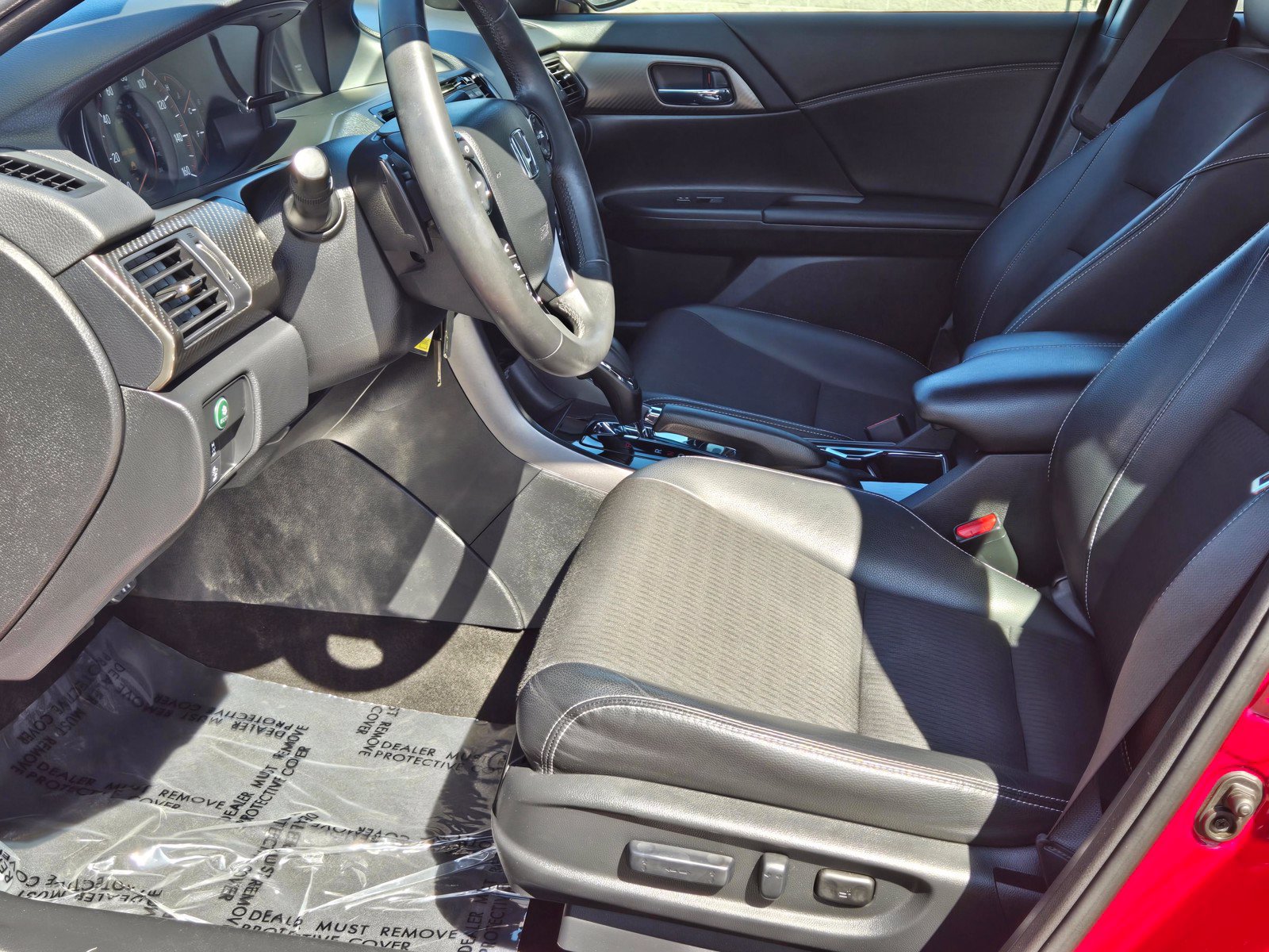 Used 2016 Honda Accord Sport image 10