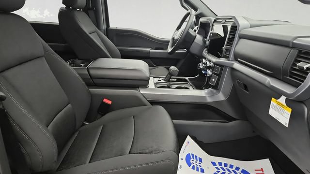 New 2026 Ford F150 XLT w/ Equipment Group 302A MID AWD/4WD image 24