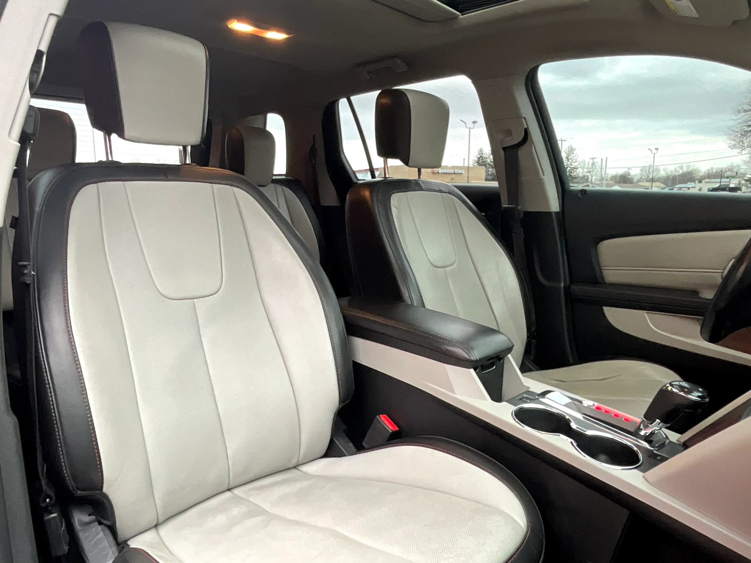 Used 2016 GMC Terrain SLT w/ Open Road Package FWD image 14