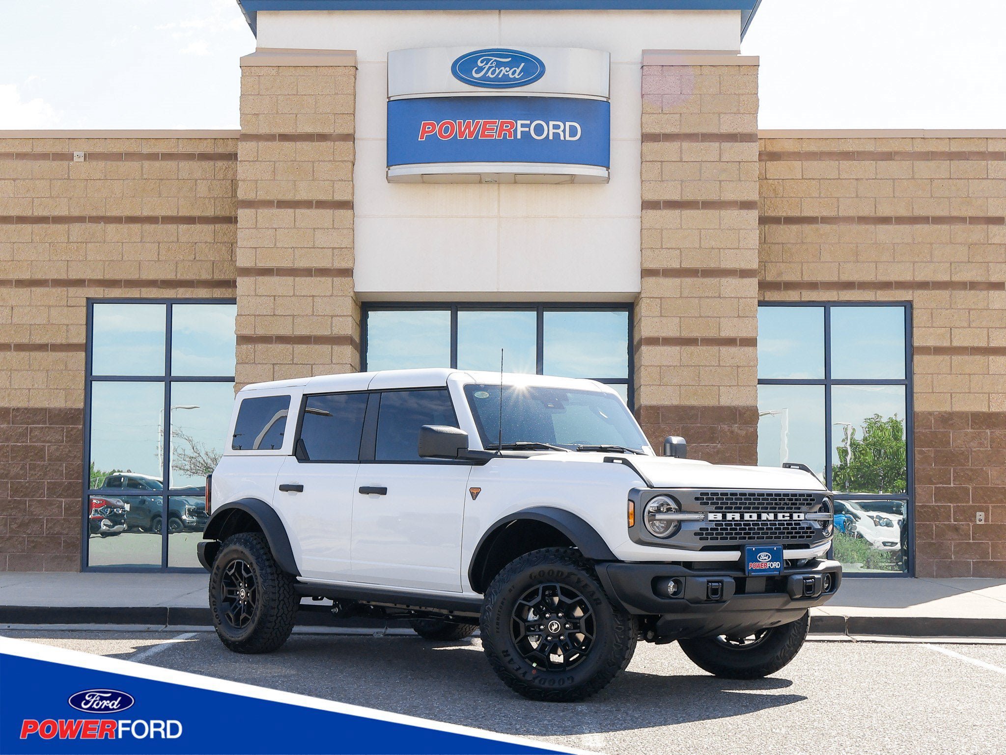 New 2026 Ford Bronco Badlands AWD/4WD image 1