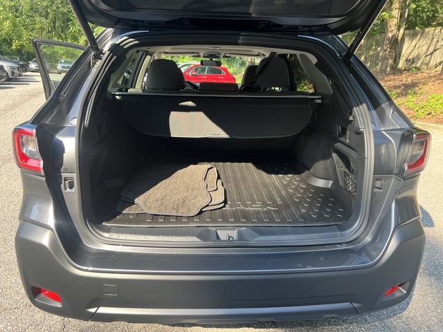 Used 2025 Subaru Outback Premium AWD/4WD image 11
