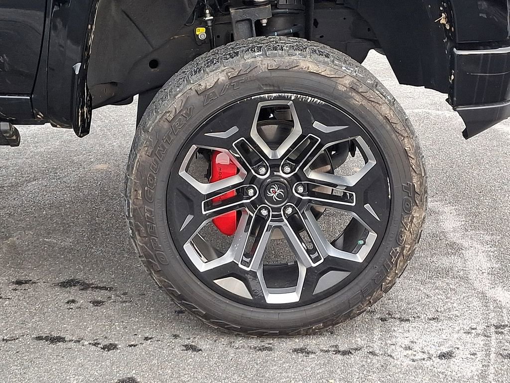 Used 2023 GMC Sierra 1500 AT4 w/ AT4 Premium Package image 8