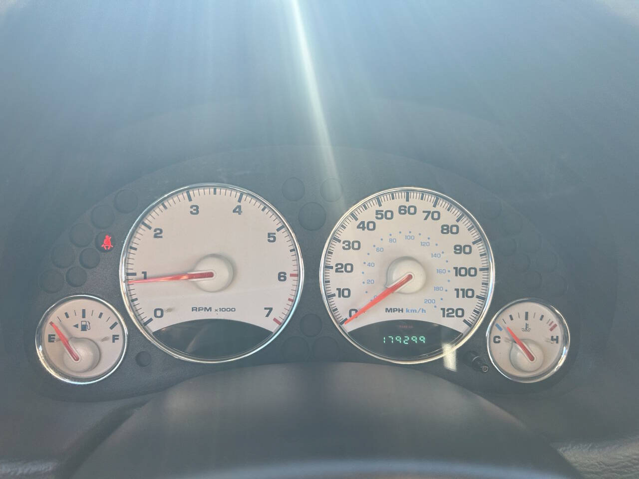 Used 2004 Jeep Liberty Sport w/ PWR Convenience Group AWD/4WD image 12