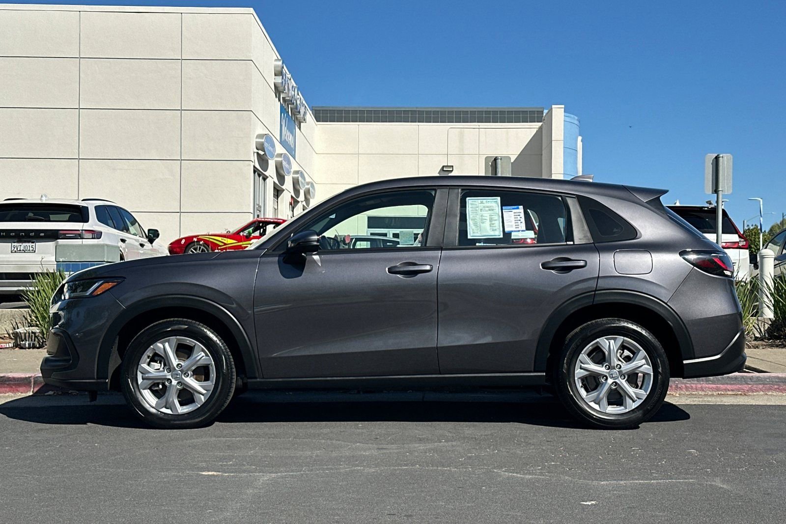 Certified 2024 Honda HR-V LX image 6