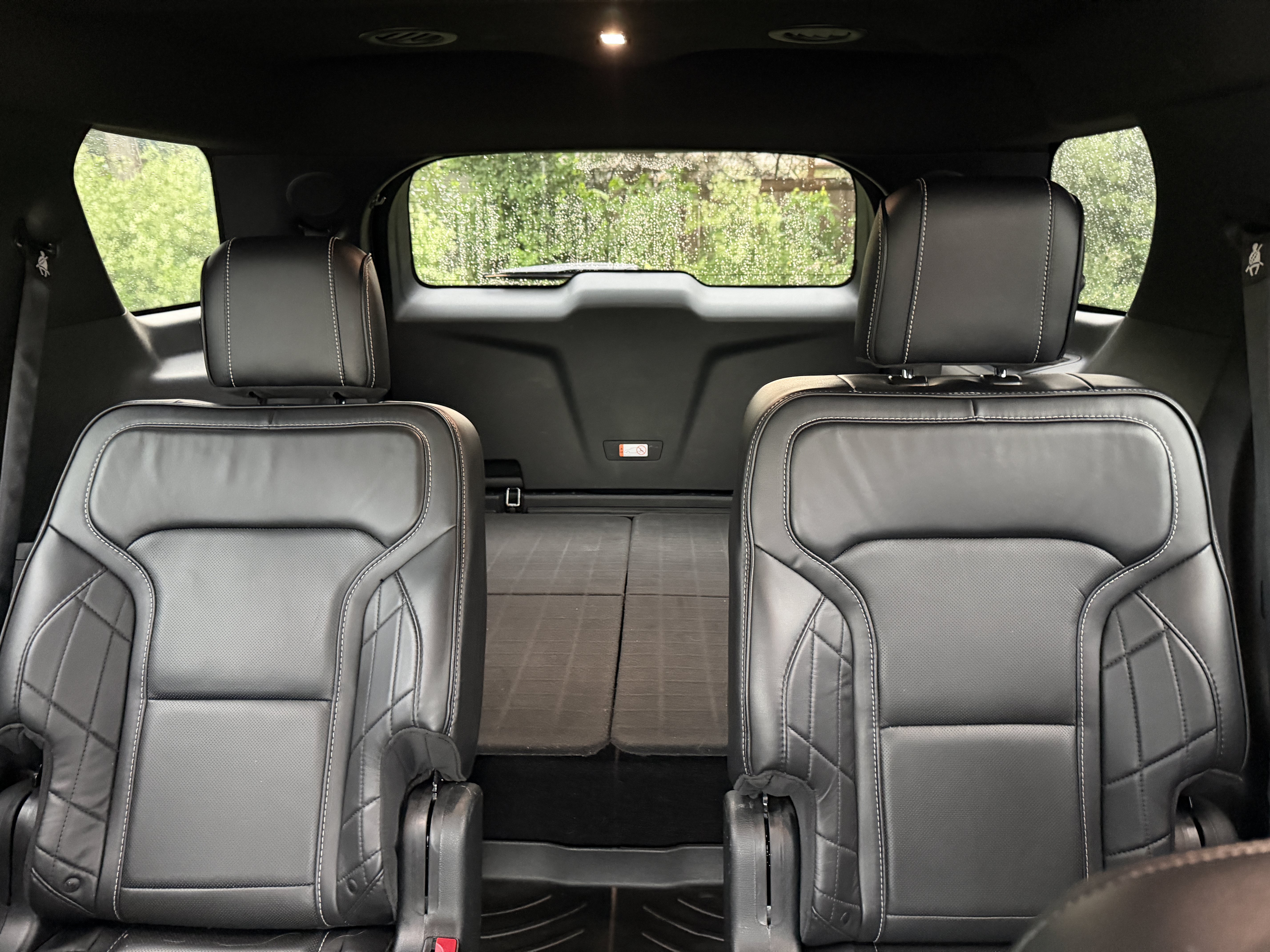 Used 2019 Ford Explorer Platinum AWD/4WD image 5