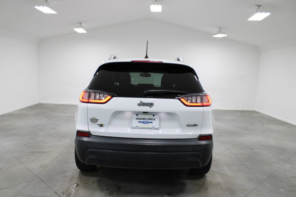 Used 2019 Jeep Cherokee Latitude Plus w/ Comfort/Convenience Group image 8