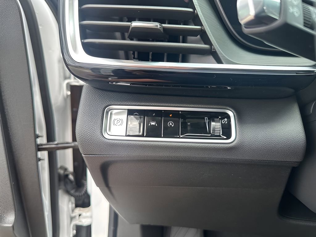 New 2026 Buick Envision Sport Touring image 28