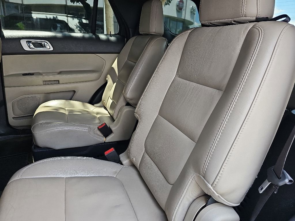 Used 2013 Ford Explorer XLT AWD/4WD image 8