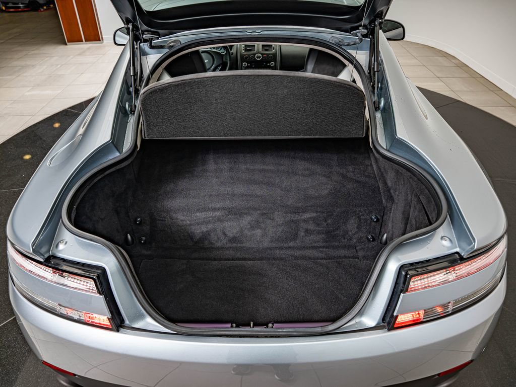 Used 2015 Aston Martin V8 Vantage GT RWD image 41