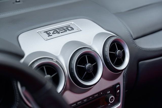 Used 2006 Ferrari F430 Spider image 15