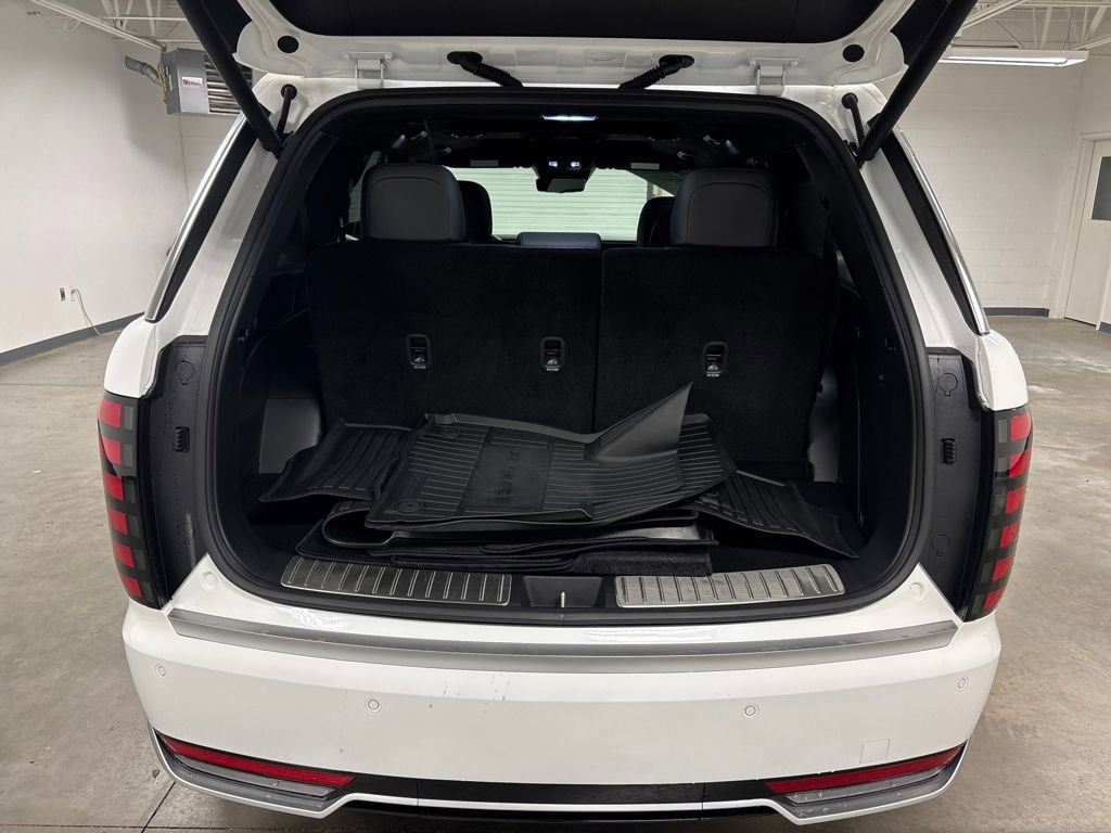 Used 2026 Hyundai Palisade Calligraphy image 18