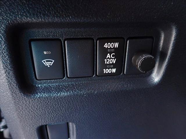 Used 2018 Toyota 4Runner TRD Off-Road Premium w/ TRD Performance Package AWD/4WD image 15