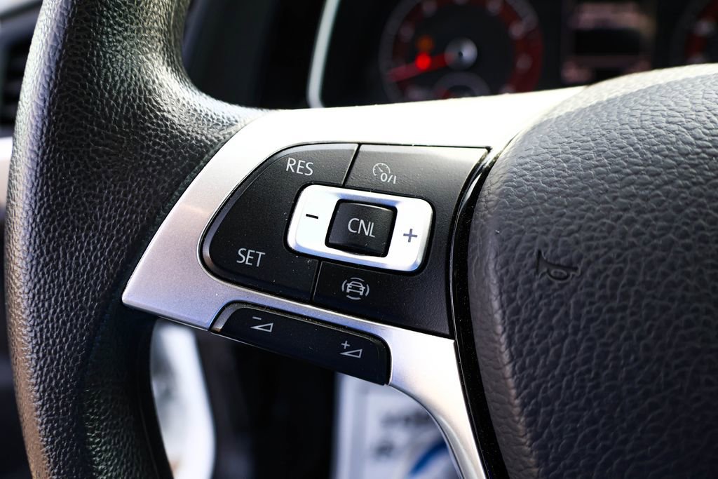 Used 2021 Volkswagen Jetta S image 17