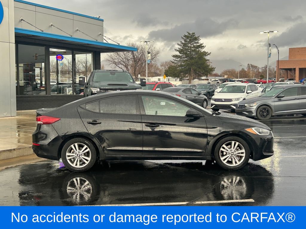 Used 2018 Hyundai Elantra SEL image 2