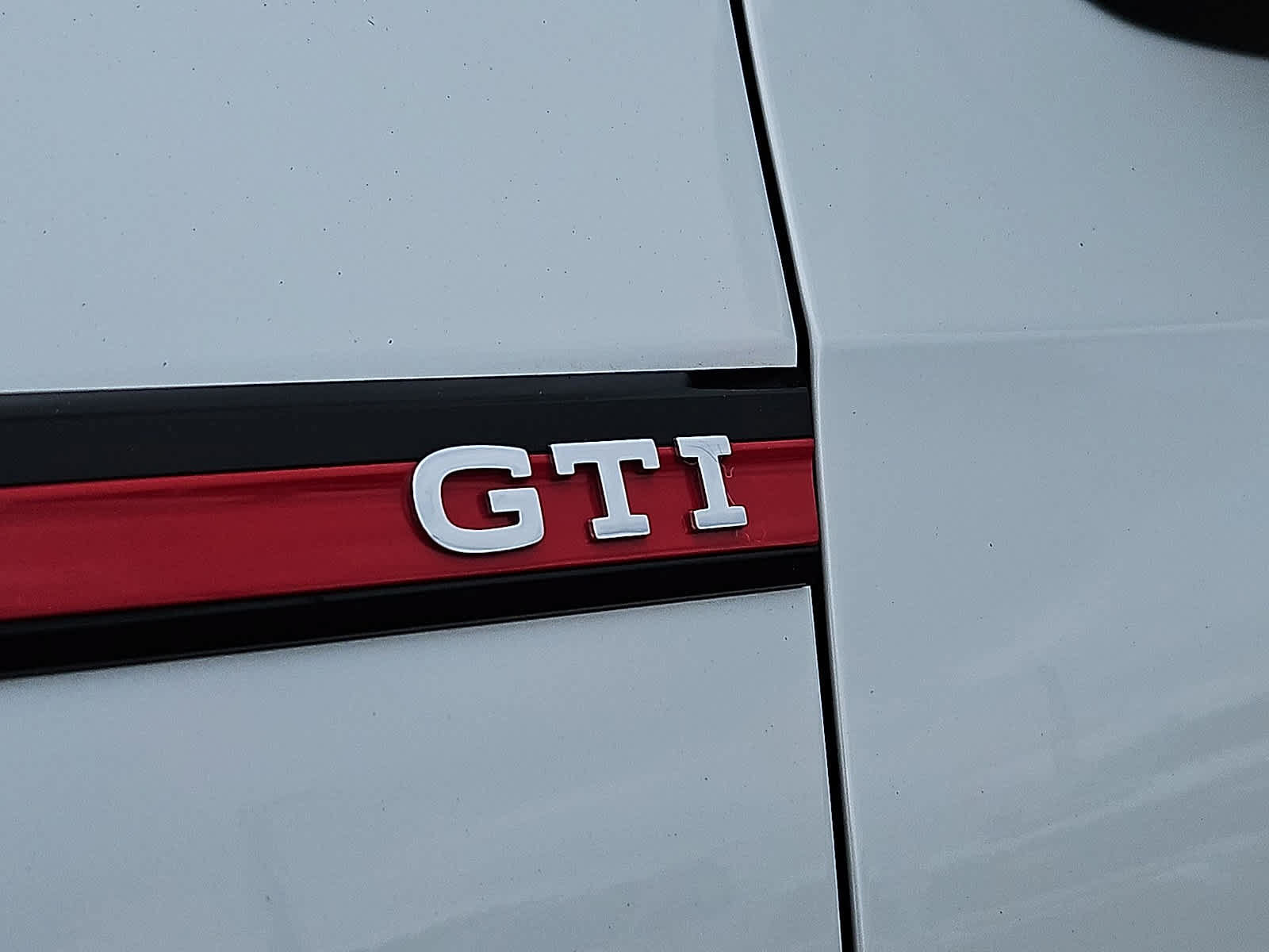 Used 2024 Volkswagen GTI Autobahn FWD image 38