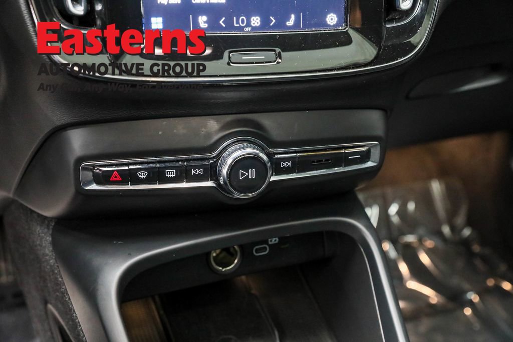 Used 2023 Volvo C40 P8 Recharge Plus w/ Climate Package image 31