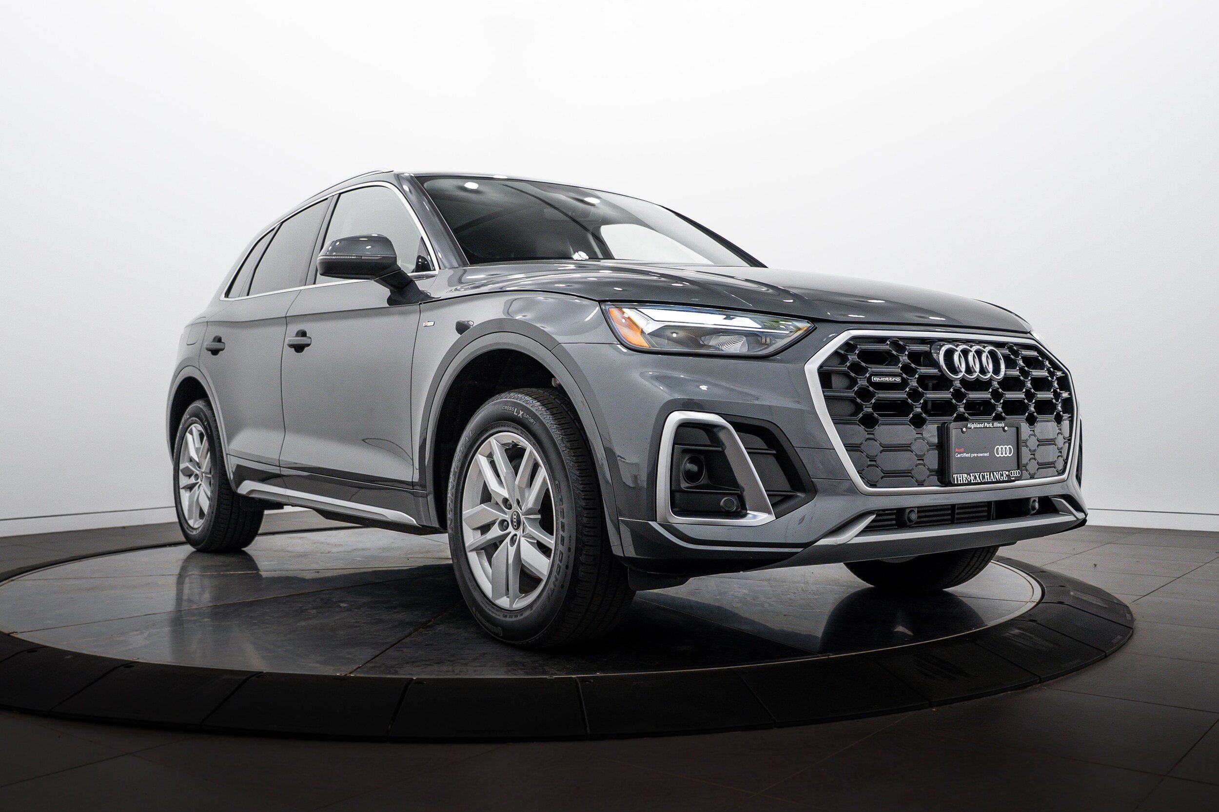 Certified 2023 Audi Q5 2.0T Premium w/ Convenience Package AWD/4WD image 1