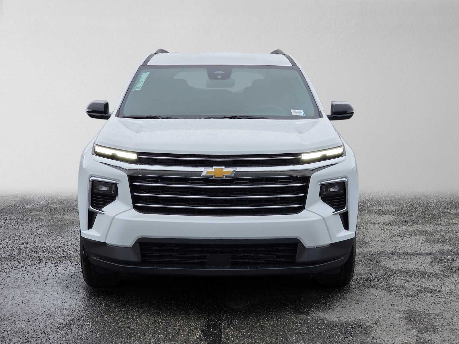 New 2027 Chevrolet Traverse LT AWD/4WD image 8