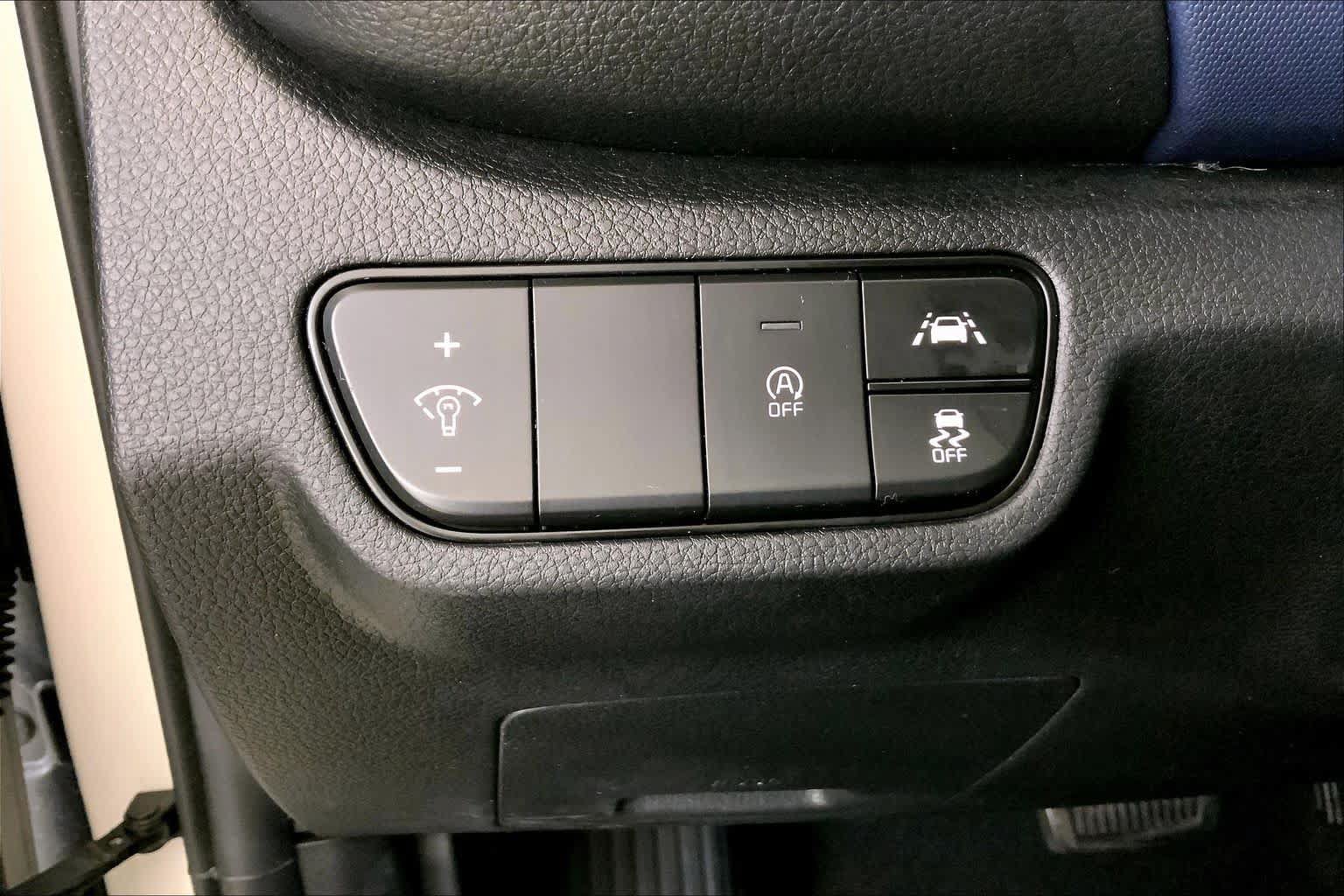 Used 2023 Kia Seltos Nightfall Edition AWD/4WD image 34