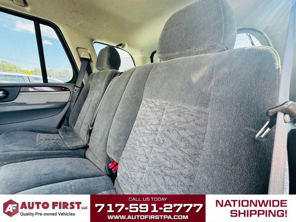 Used 2006 GMC Envoy SLE image 11
