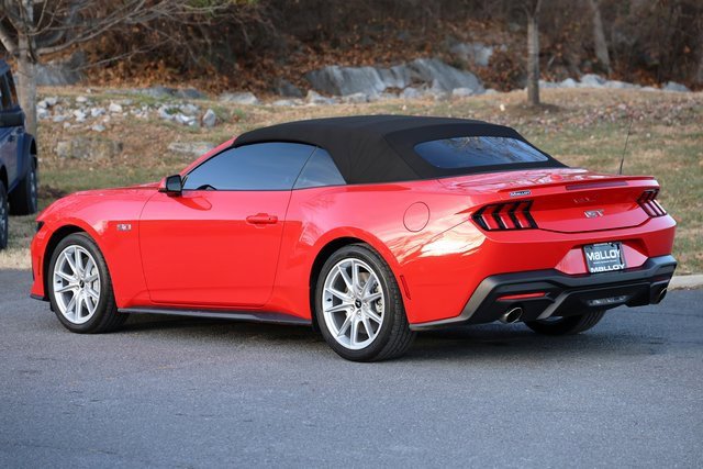 Certified 2025 Ford Mustang GT Premium image 2