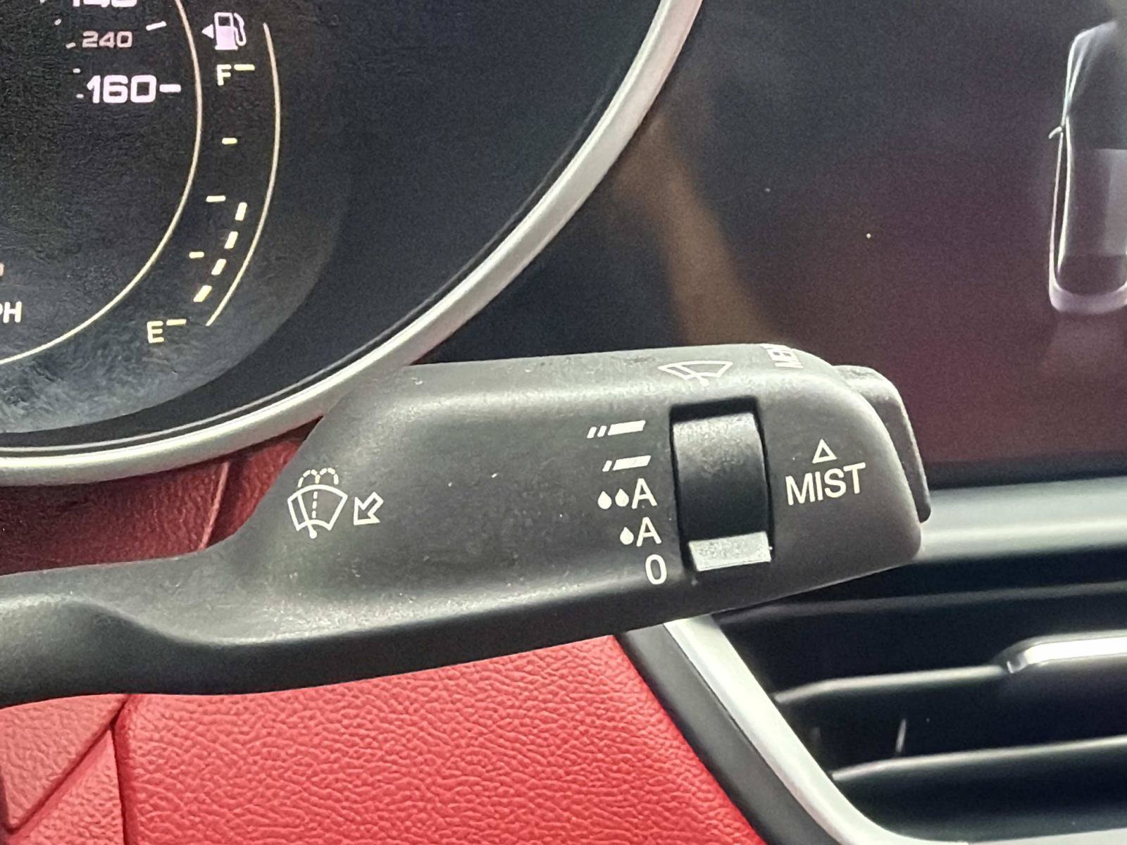 Used 2020 Alfa Romeo Giulia Ti AWD/4WD image 25