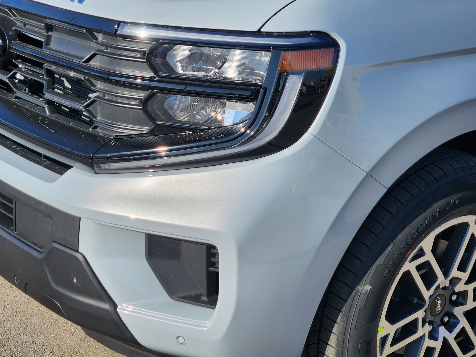 New 2026 Ford Expedition Active image 10