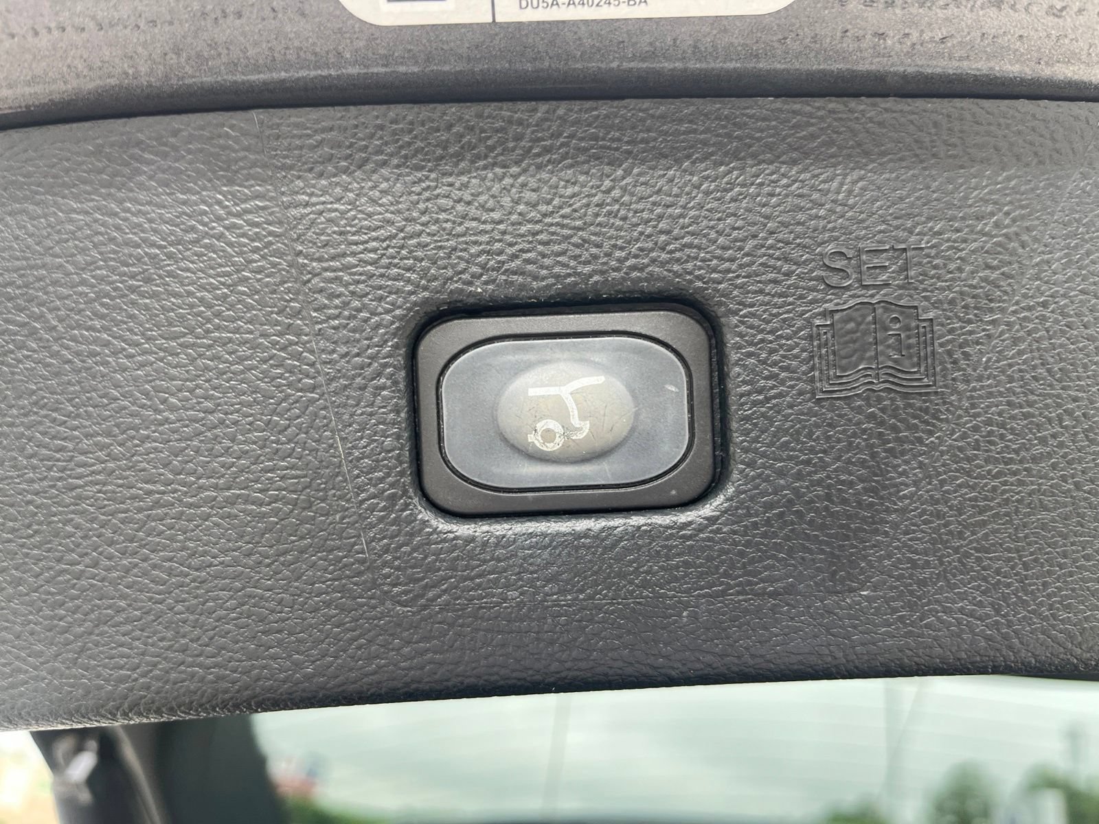 Used 2020 Ford Edge SEL w/ Convenience Package FWD image 33