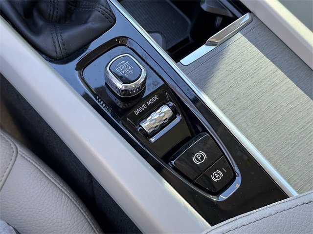 Used 2021 Volvo V60 T5 Cross Country w/ Climate Package image 20