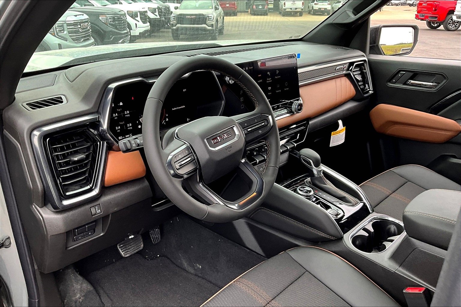 New 2025 GMC Canyon AT4 image 6