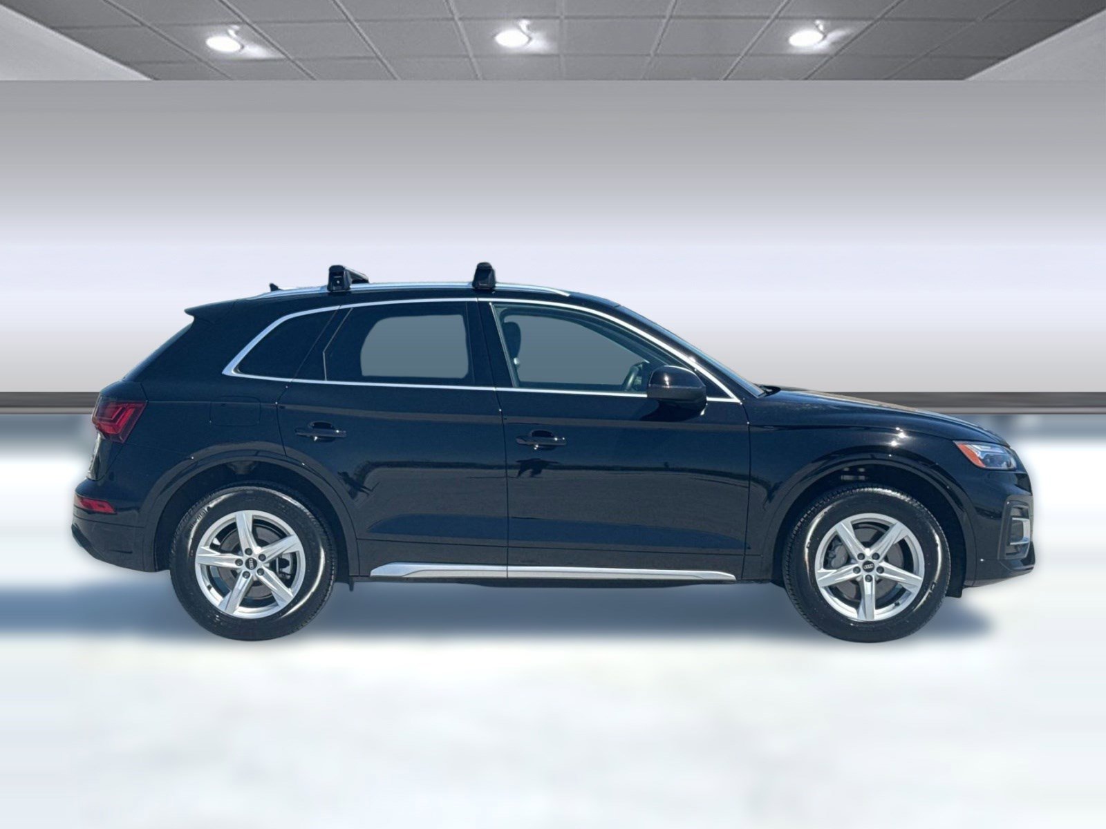 Certified 2023 Audi Q5 2.0T Premium w/ Convenience Package image 8