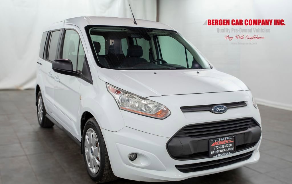 Used 2016 Ford Transit Connect XLT image 1