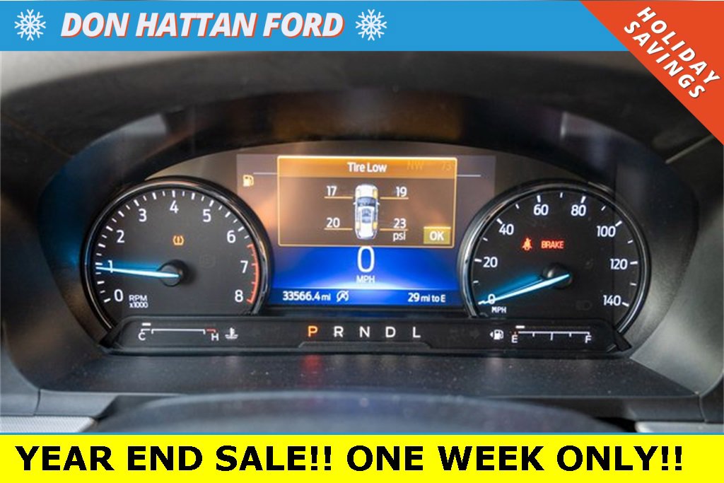 Used 2023 Ford Explorer XLT w/ Equipment Group 202A image 7