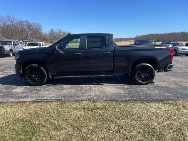 Used 2023 Chevrolet Silverado 1500 Custom w/ LPO, Dark Essentials Package image 10