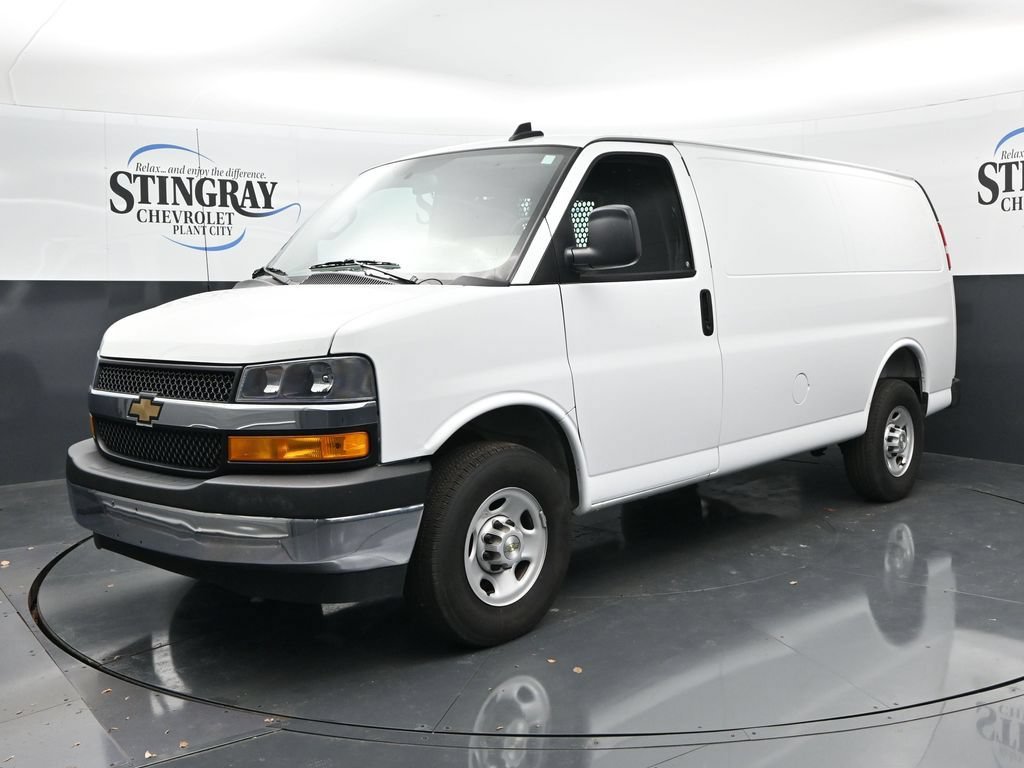 Certified 2025 Chevrolet Express 2500 w/ Driver Convenience Package RWD image 3