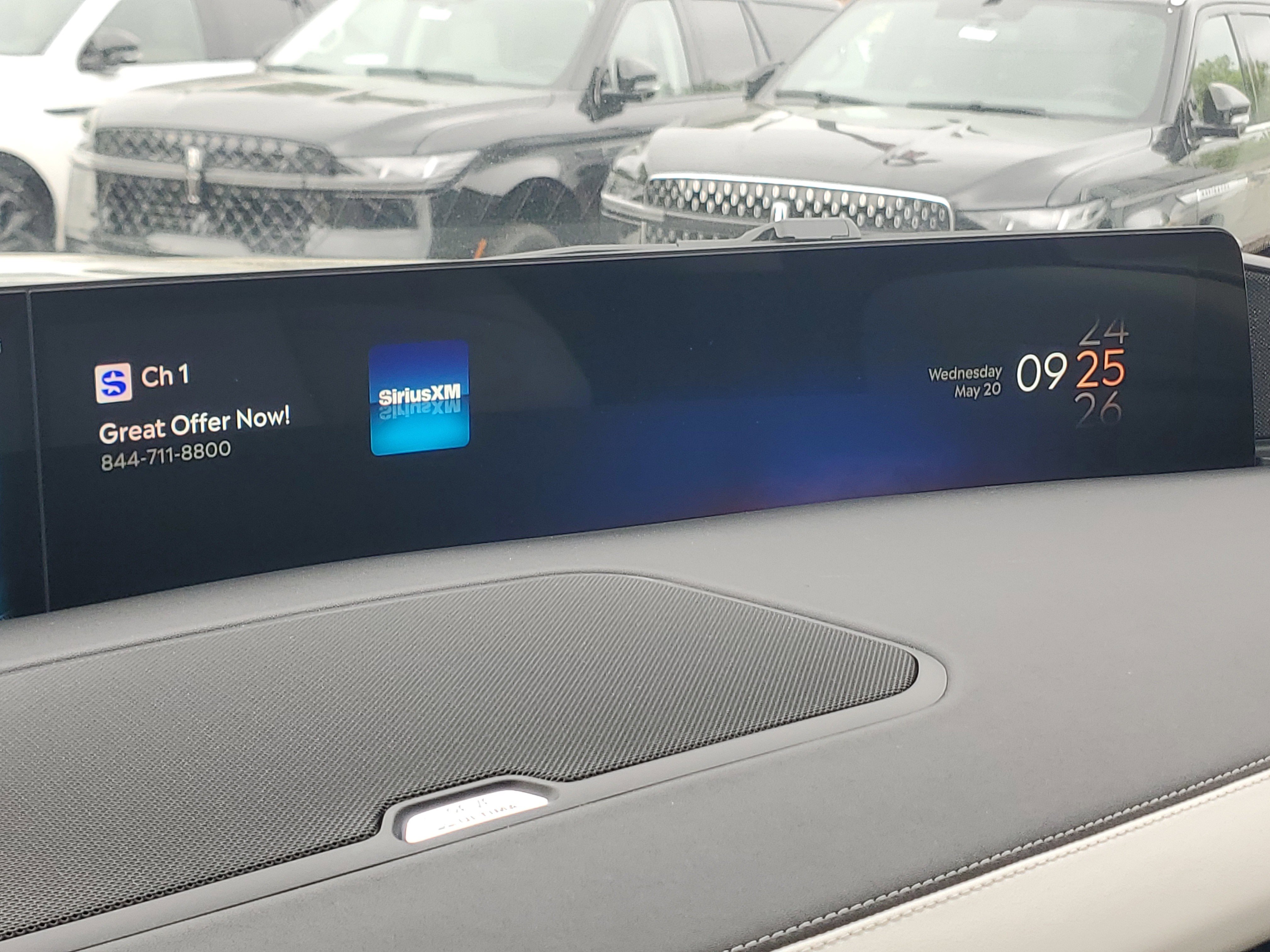 New 2026 Lincoln Navigator Reserve AWD/4WD image 22