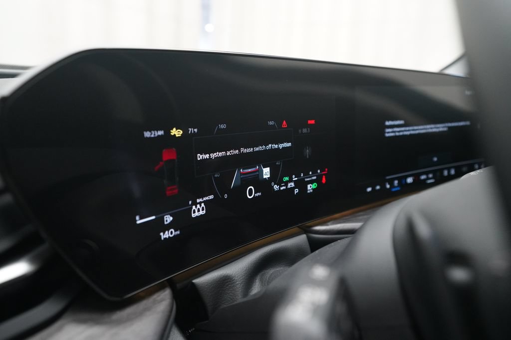 Certified 2025 Audi Q5 Prestige AWD/4WD image 2