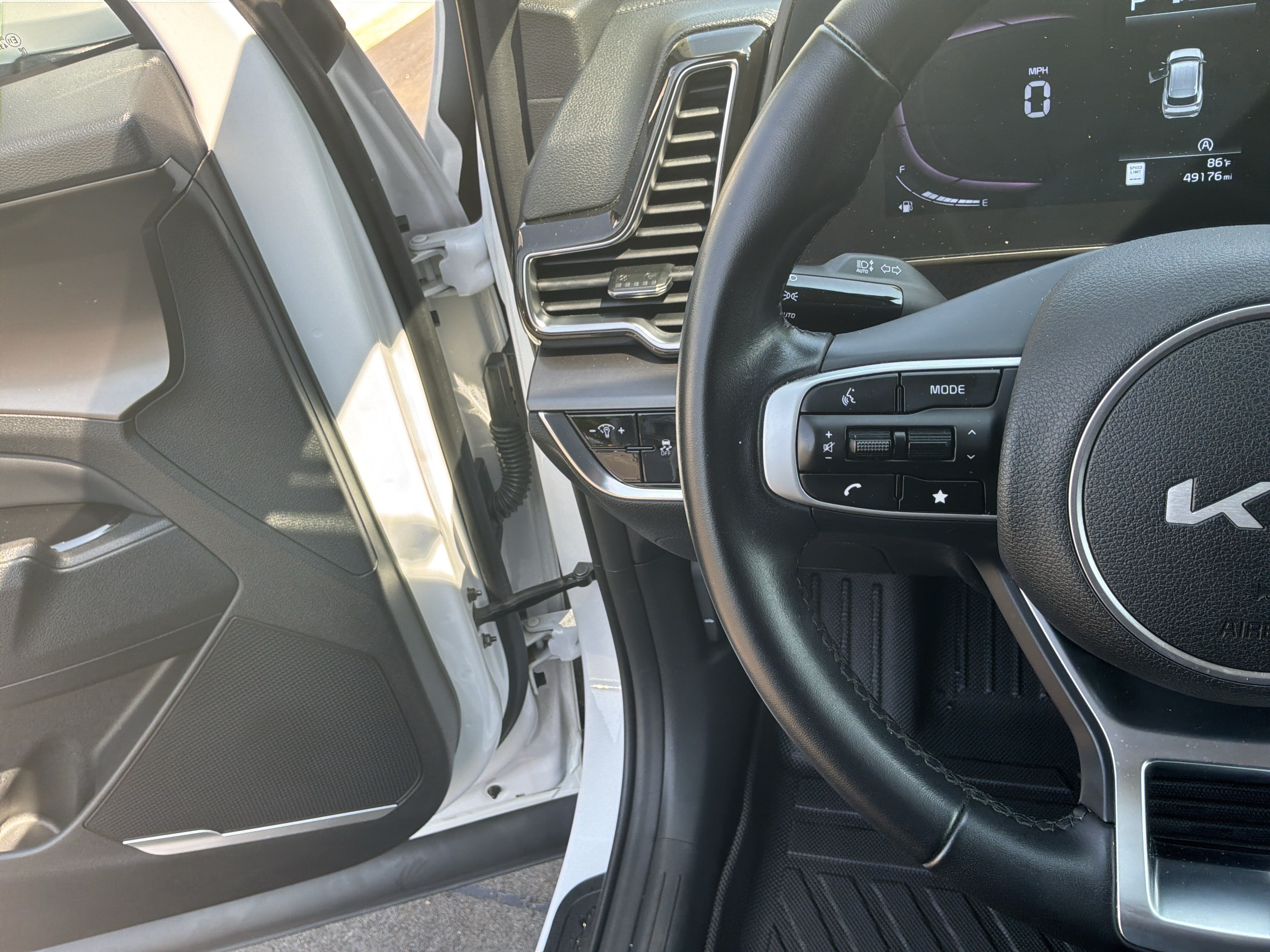 Used 2023 Kia Sportage EX FWD image 23