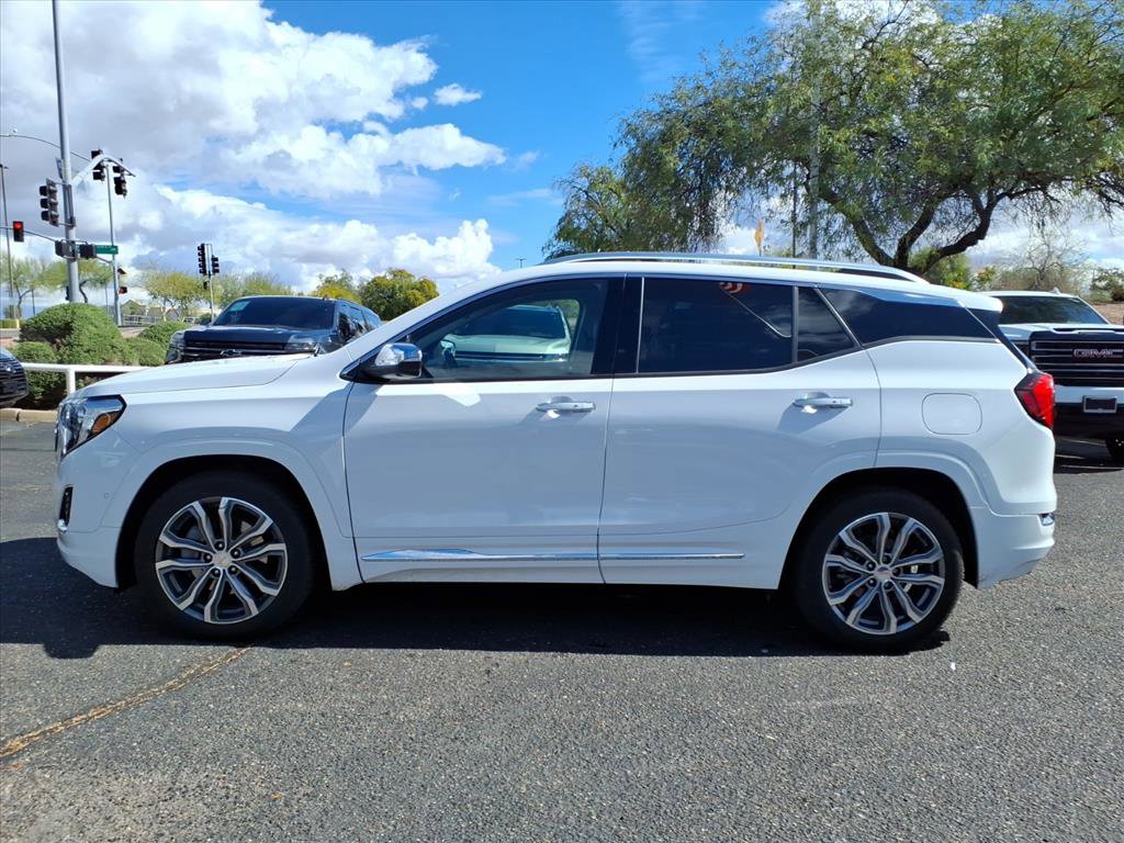 Used 2020 GMC Terrain Denali w/ Denali Premium Package image 8